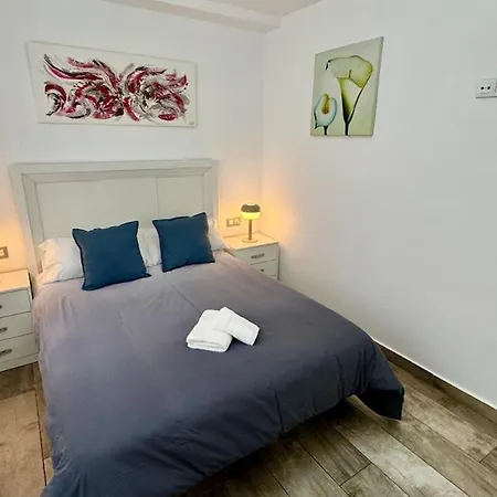 Holiday home Escapada De Relax Y Diseno Con Piscina Y Barbacoa